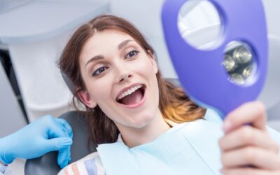 Dentures Compared to Dental Implants: Which Is Right for You?